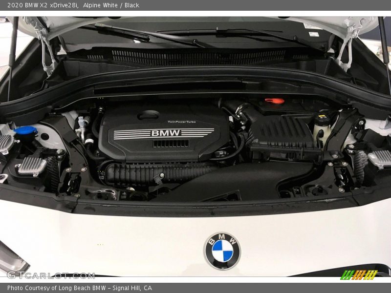 Alpine White / Black 2020 BMW X2 xDrive28i
