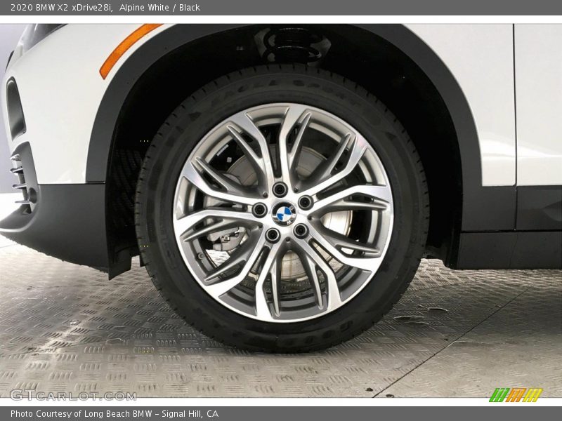 Alpine White / Black 2020 BMW X2 xDrive28i