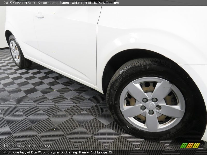 Summit White / Jet Black/Dark Titanium 2015 Chevrolet Sonic LS Hatchback