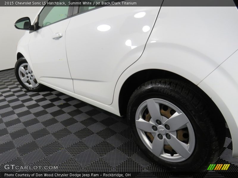 Summit White / Jet Black/Dark Titanium 2015 Chevrolet Sonic LS Hatchback