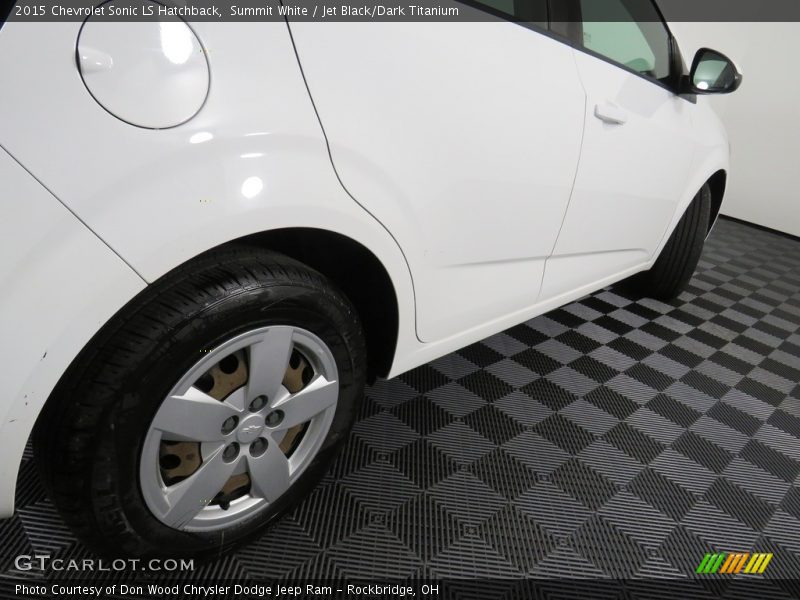 Summit White / Jet Black/Dark Titanium 2015 Chevrolet Sonic LS Hatchback