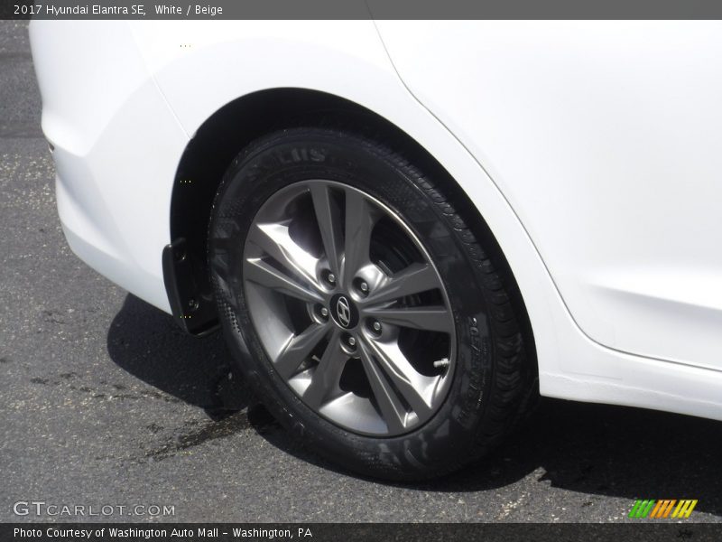 White / Beige 2017 Hyundai Elantra SE