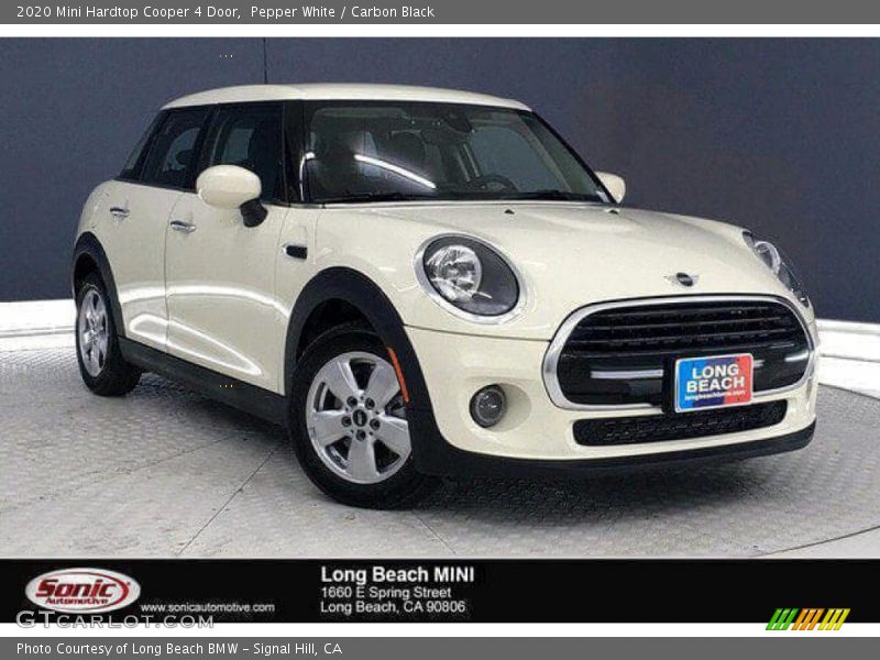 Pepper White / Carbon Black 2020 Mini Hardtop Cooper 4 Door