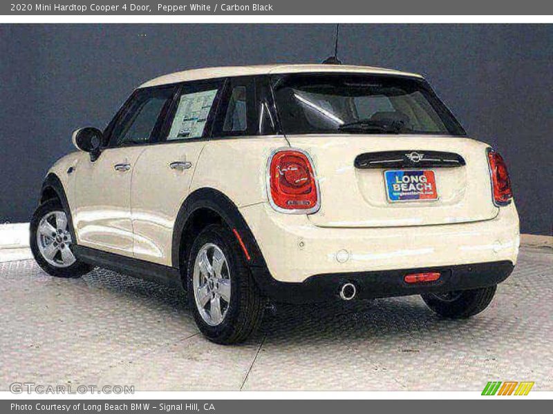Pepper White / Carbon Black 2020 Mini Hardtop Cooper 4 Door