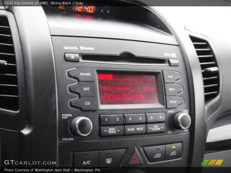 Ebony Black / Gray 2013 Kia Sorento LX AWD