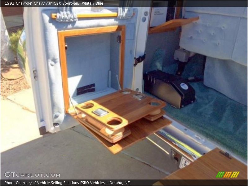 White / Blue 1992 Chevrolet Chevy Van G20 Sportvan