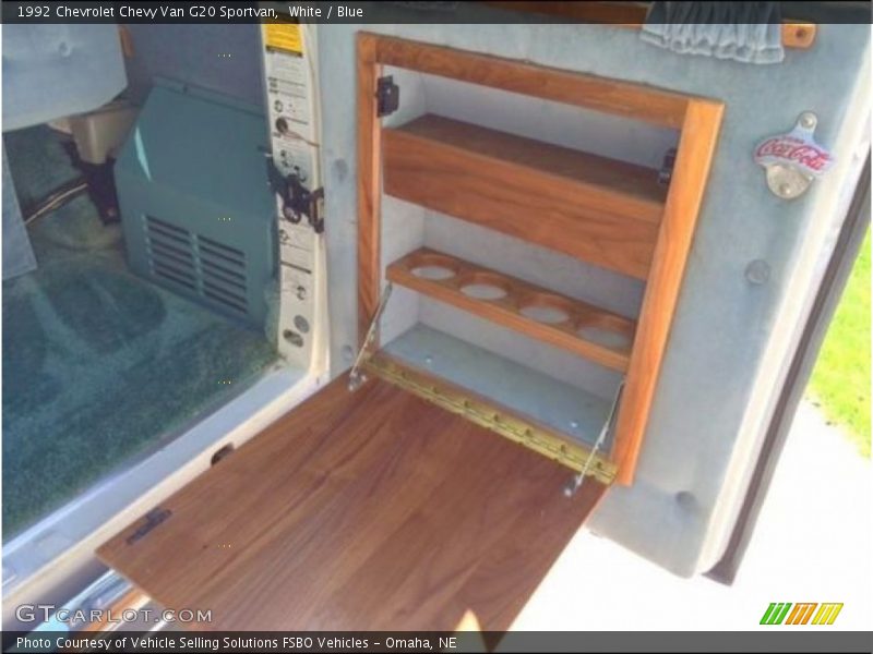White / Blue 1992 Chevrolet Chevy Van G20 Sportvan