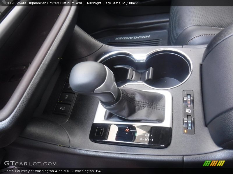 Midnight Black Metallic / Black 2019 Toyota Highlander Limited Platinum AWD
