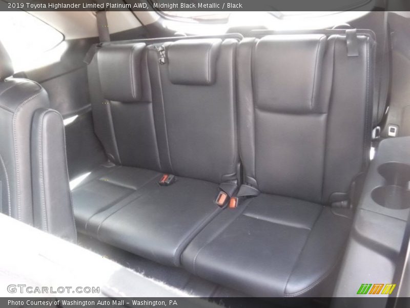 Midnight Black Metallic / Black 2019 Toyota Highlander Limited Platinum AWD