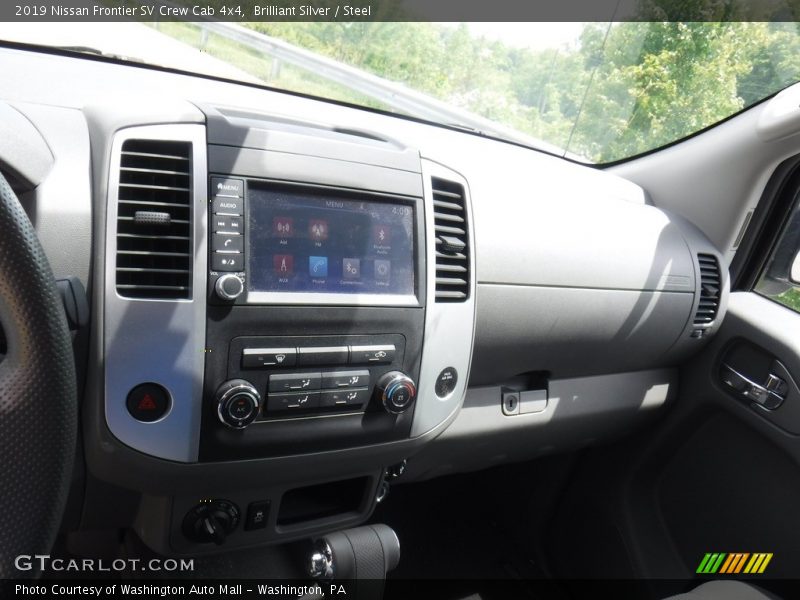 Brilliant Silver / Steel 2019 Nissan Frontier SV Crew Cab 4x4