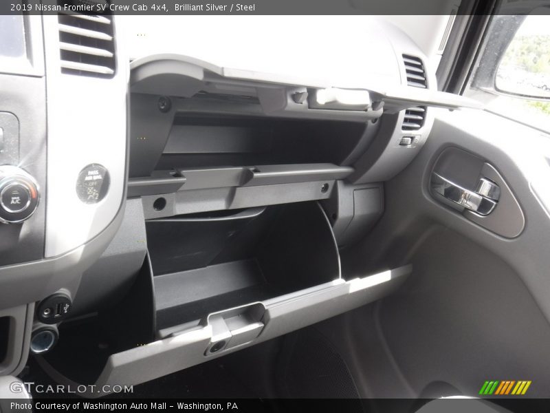 Brilliant Silver / Steel 2019 Nissan Frontier SV Crew Cab 4x4