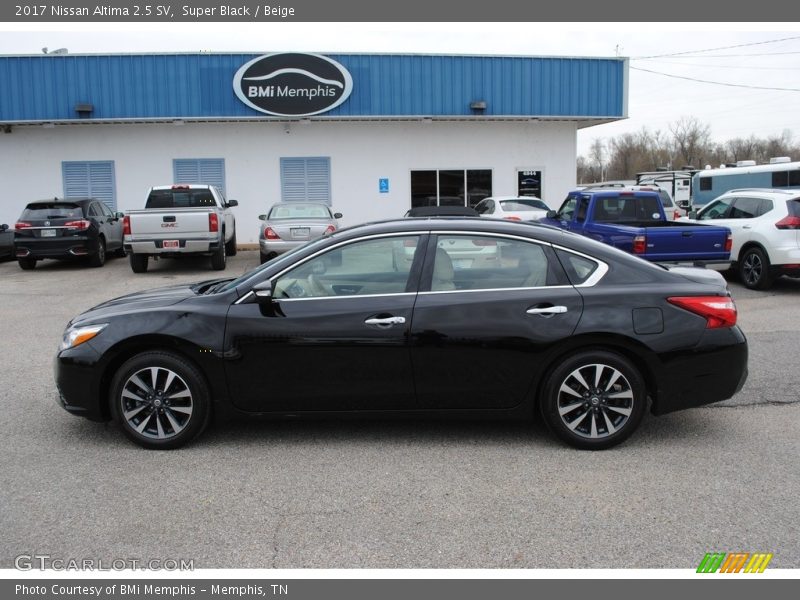 Super Black / Beige 2017 Nissan Altima 2.5 SV