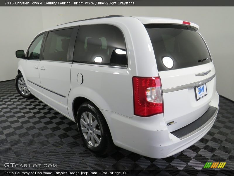 Bright White / Black/Light Graystone 2016 Chrysler Town & Country Touring