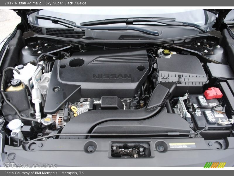 Super Black / Beige 2017 Nissan Altima 2.5 SV