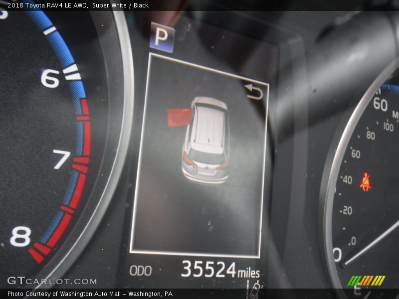 Super White / Black 2018 Toyota RAV4 LE AWD