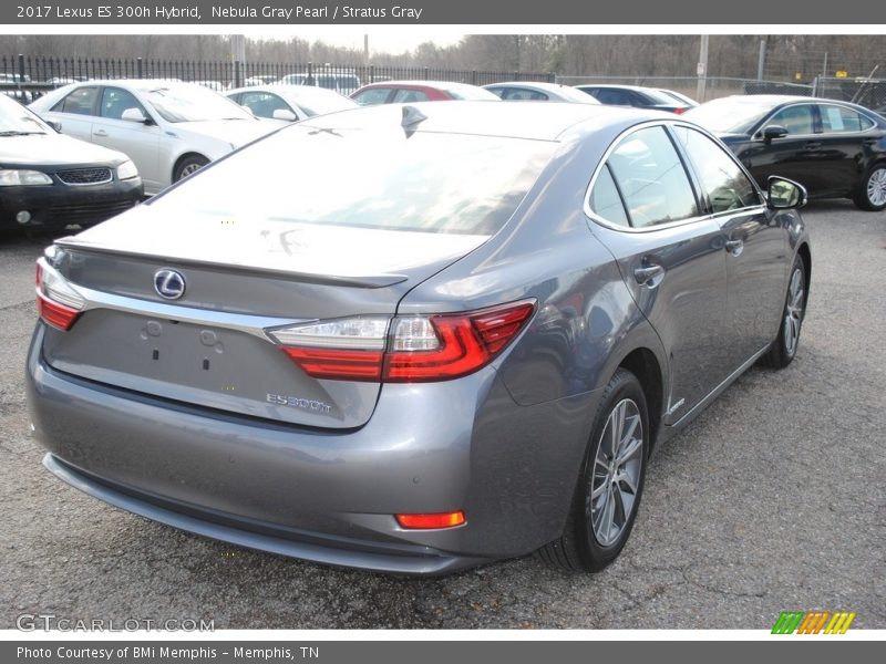 Nebula Gray Pearl / Stratus Gray 2017 Lexus ES 300h Hybrid