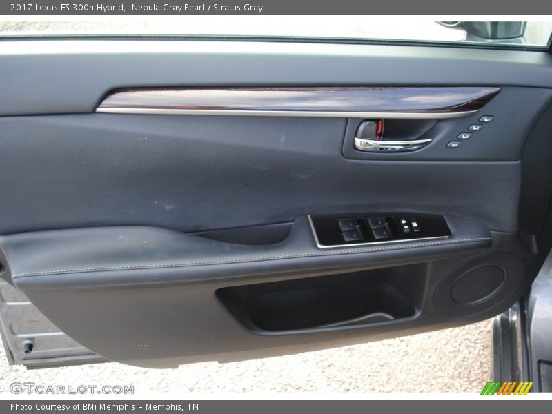 Nebula Gray Pearl / Stratus Gray 2017 Lexus ES 300h Hybrid