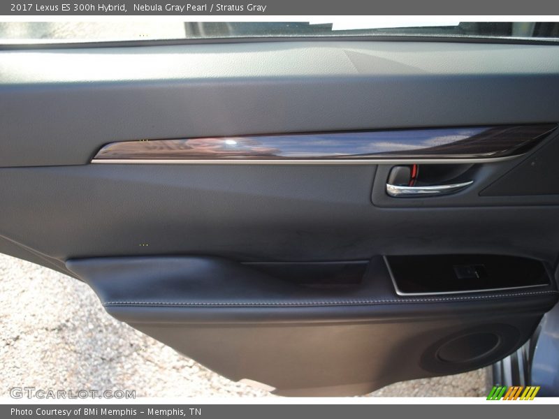 Nebula Gray Pearl / Stratus Gray 2017 Lexus ES 300h Hybrid