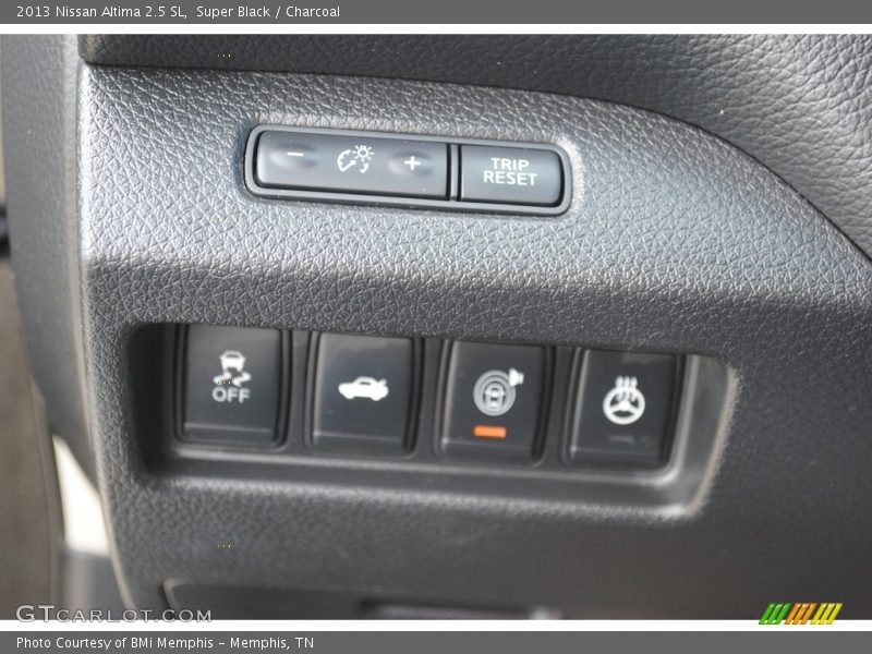 Super Black / Charcoal 2013 Nissan Altima 2.5 SL