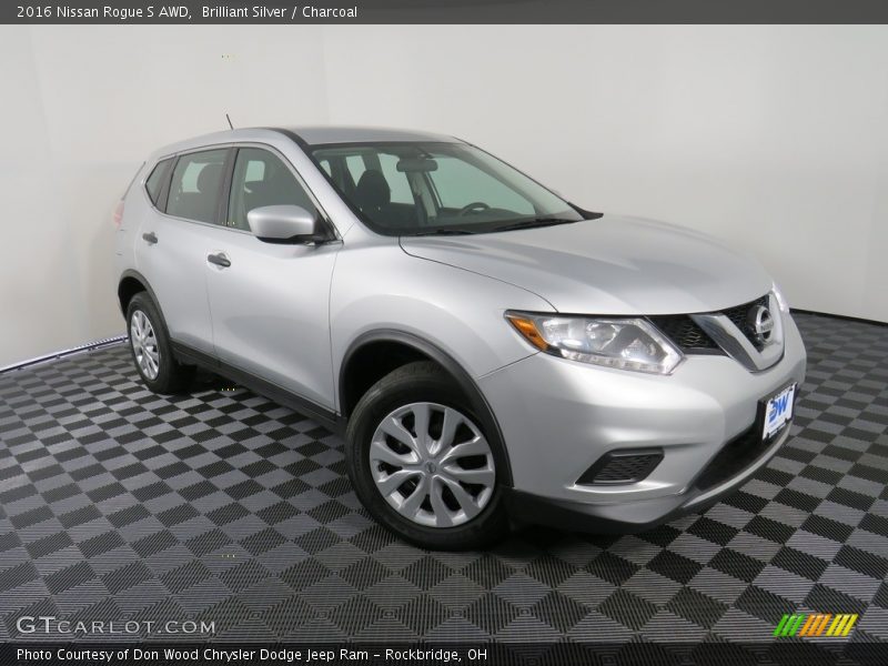 Brilliant Silver / Charcoal 2016 Nissan Rogue S AWD