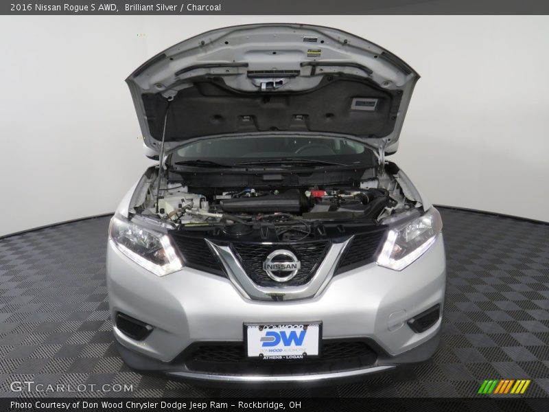 Brilliant Silver / Charcoal 2016 Nissan Rogue S AWD