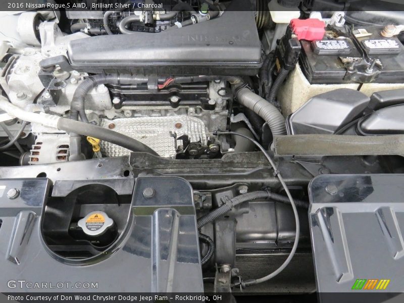 Brilliant Silver / Charcoal 2016 Nissan Rogue S AWD