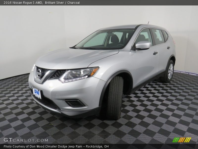 Brilliant Silver / Charcoal 2016 Nissan Rogue S AWD