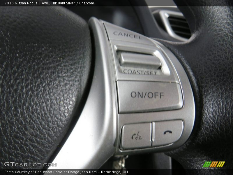 Brilliant Silver / Charcoal 2016 Nissan Rogue S AWD