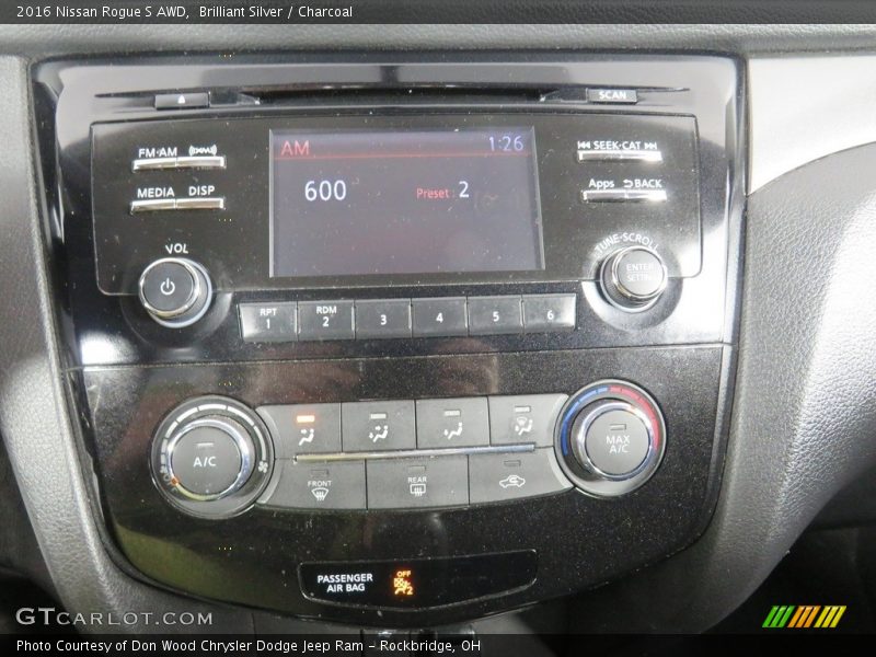 Brilliant Silver / Charcoal 2016 Nissan Rogue S AWD