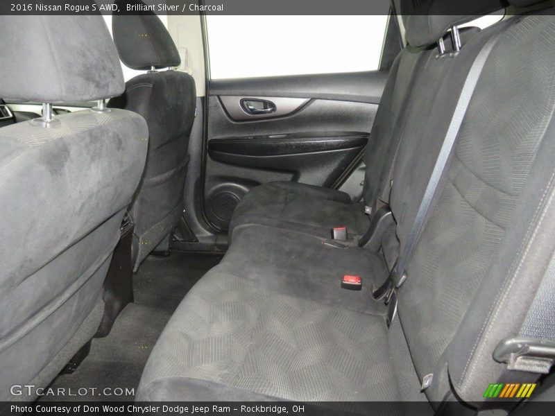 Brilliant Silver / Charcoal 2016 Nissan Rogue S AWD