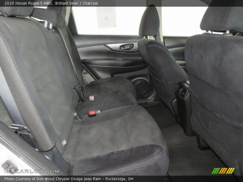 Brilliant Silver / Charcoal 2016 Nissan Rogue S AWD