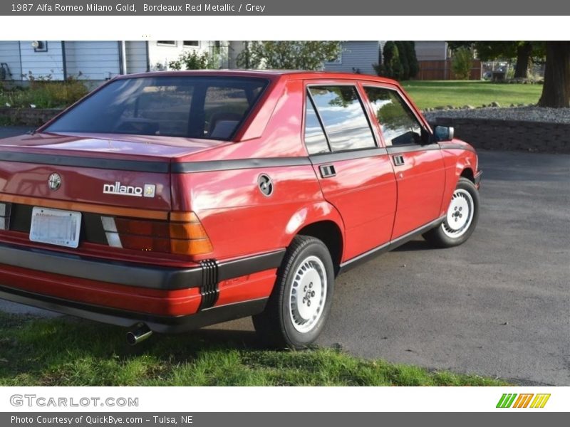  1987 Milano Gold Bordeaux Red Metallic