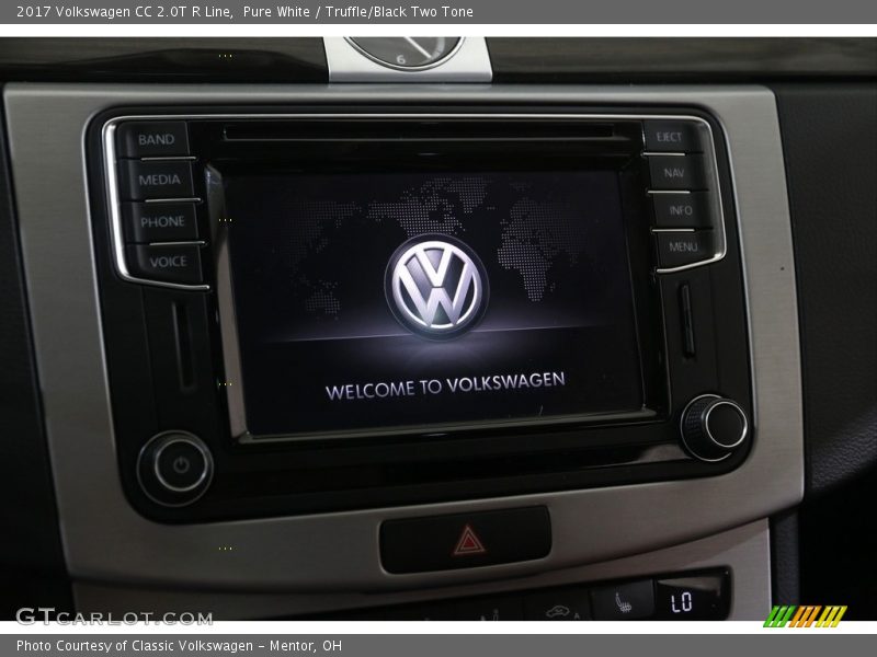 Pure White / Truffle/Black Two Tone 2017 Volkswagen CC 2.0T R Line