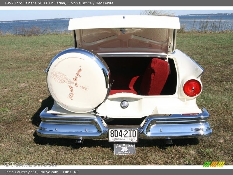 Colonial White / Red/White 1957 Ford Fairlane 500 Club Sedan
