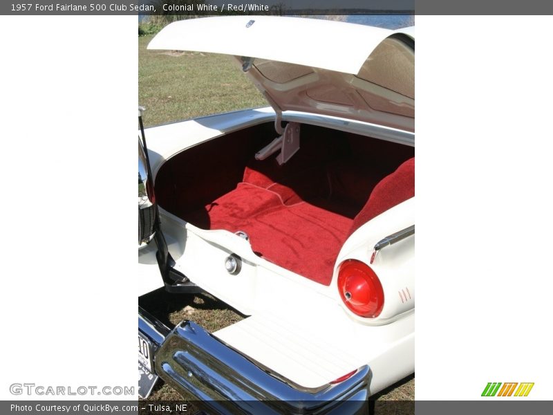 Colonial White / Red/White 1957 Ford Fairlane 500 Club Sedan