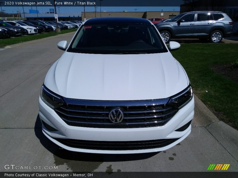 Pure White / Titan Black 2020 Volkswagen Jetta SEL