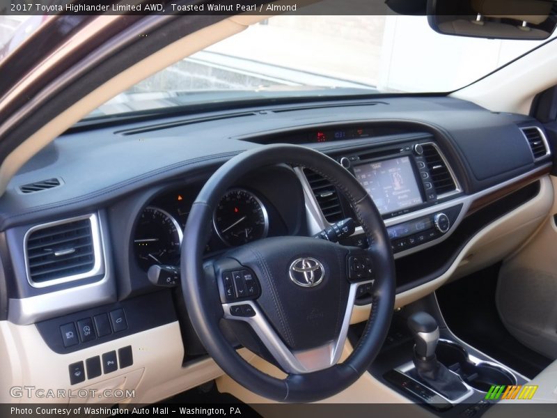 Toasted Walnut Pearl / Almond 2017 Toyota Highlander Limited AWD