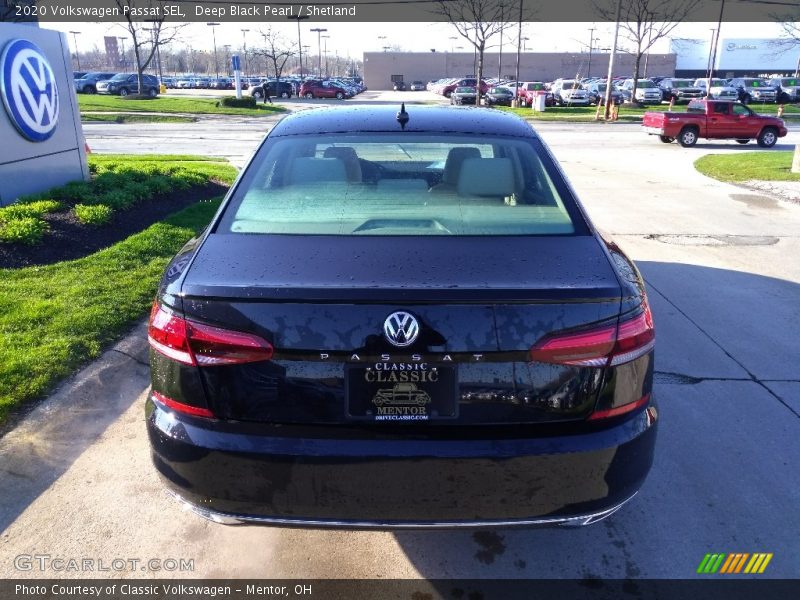 Deep Black Pearl / Shetland 2020 Volkswagen Passat SEL