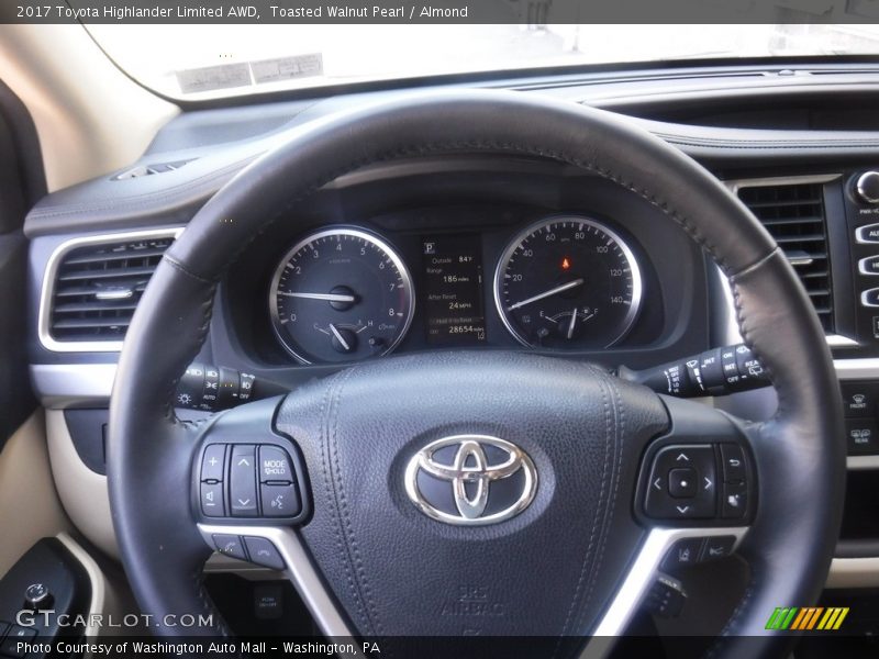 Toasted Walnut Pearl / Almond 2017 Toyota Highlander Limited AWD