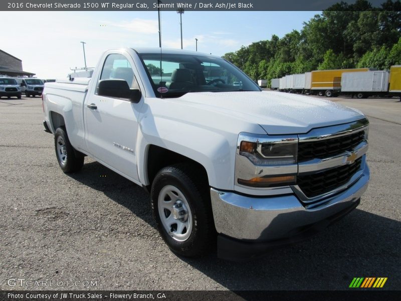 Front 3/4 View of 2016 Silverado 1500 WT Regular Cab