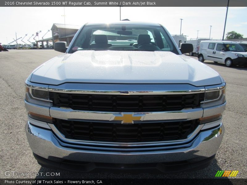 Summit White / Dark Ash/Jet Black 2016 Chevrolet Silverado 1500 WT Regular Cab