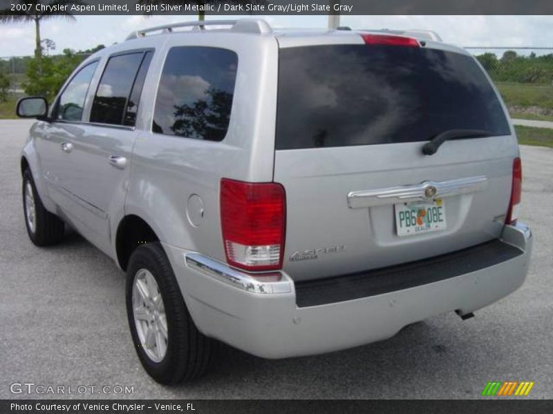Bright Silver Metallic / Dark Slate Gray/Light Slate Gray 2007 Chrysler Aspen Limited