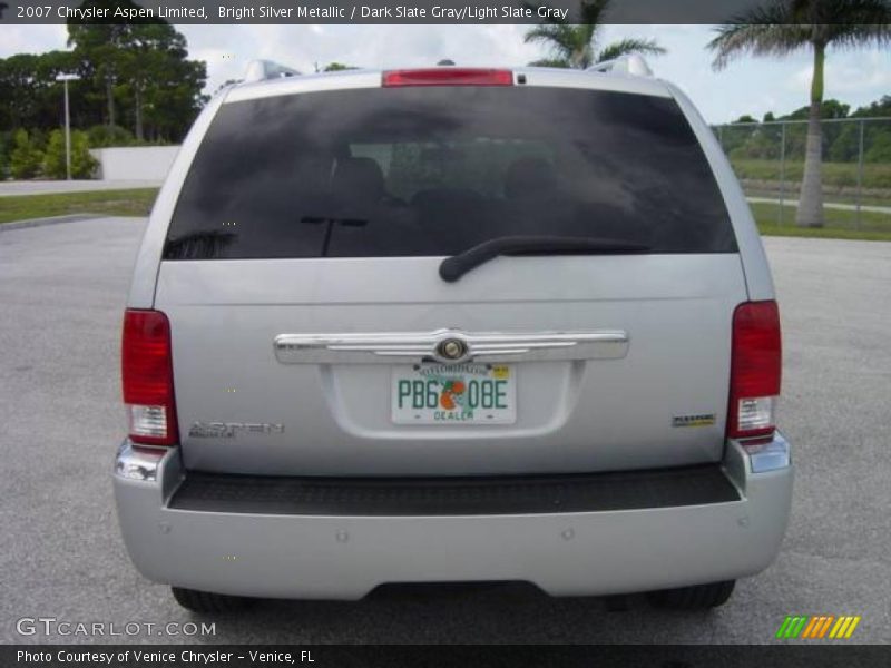 Bright Silver Metallic / Dark Slate Gray/Light Slate Gray 2007 Chrysler Aspen Limited