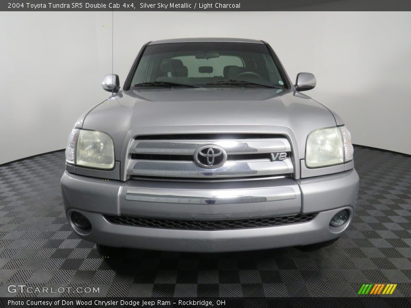 Silver Sky Metallic / Light Charcoal 2004 Toyota Tundra SR5 Double Cab 4x4