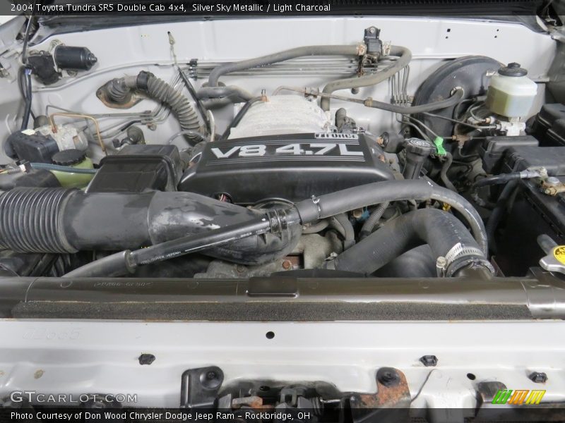 Silver Sky Metallic / Light Charcoal 2004 Toyota Tundra SR5 Double Cab 4x4