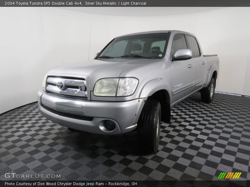 Silver Sky Metallic / Light Charcoal 2004 Toyota Tundra SR5 Double Cab 4x4
