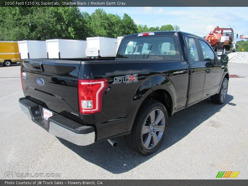 Shadow Black / Medium Earth Gray 2016 Ford F150 XL SuperCab