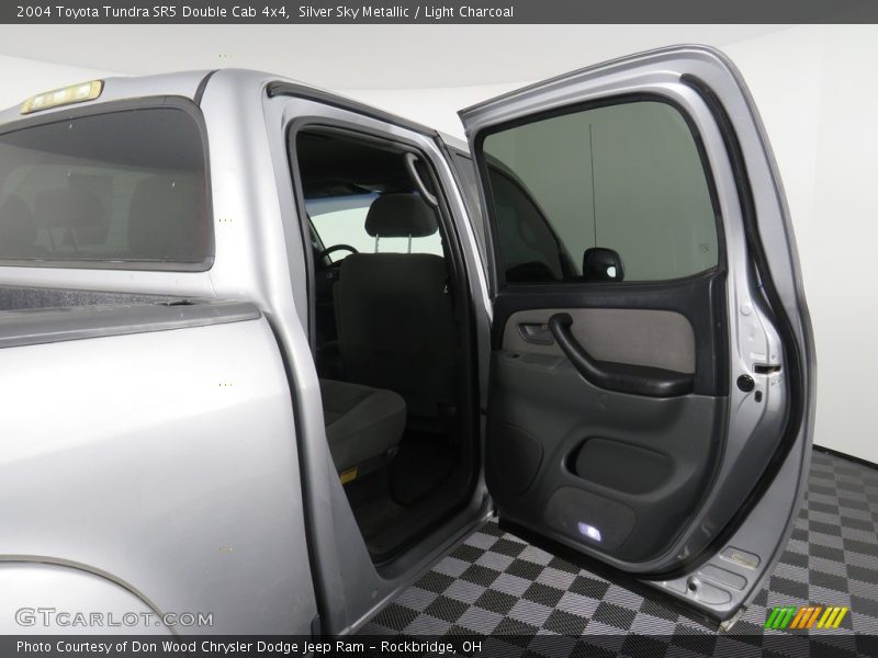 Silver Sky Metallic / Light Charcoal 2004 Toyota Tundra SR5 Double Cab 4x4