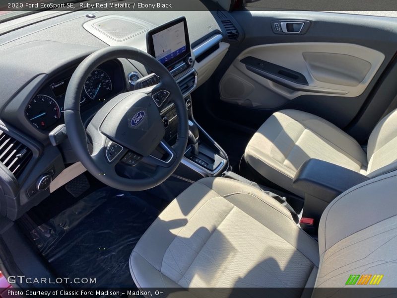 Ruby Red Metallic / Ebony Black 2020 Ford EcoSport SE