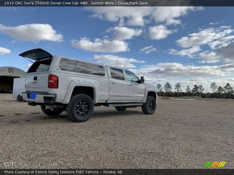 Summit White / Cocoa/Dark Sand 2019 GMC Sierra 2500HD Denali Crew Cab 4WD